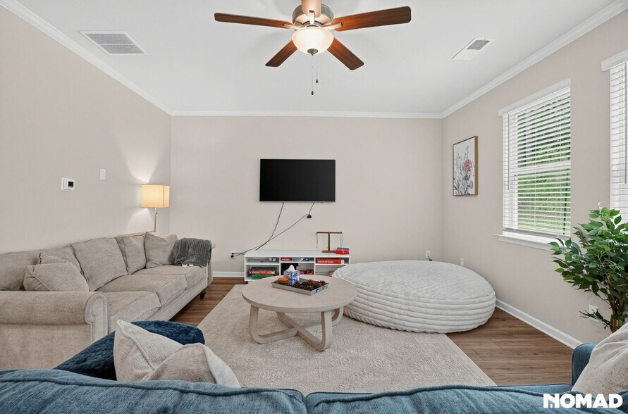 Building Photo - 538 Hancock Dr SE
