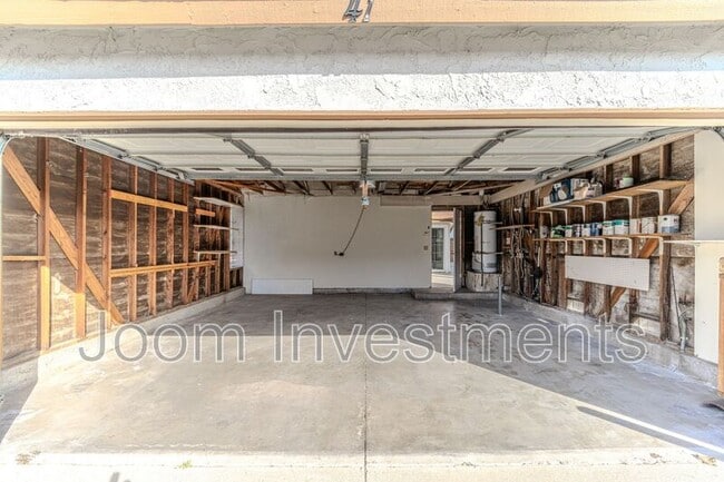 Building Photo - 41 Orchard