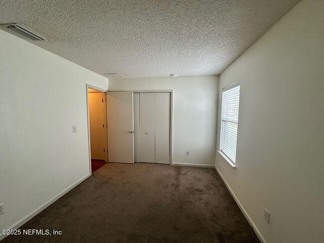 Building Photo - 338 Van Gogh Cir
