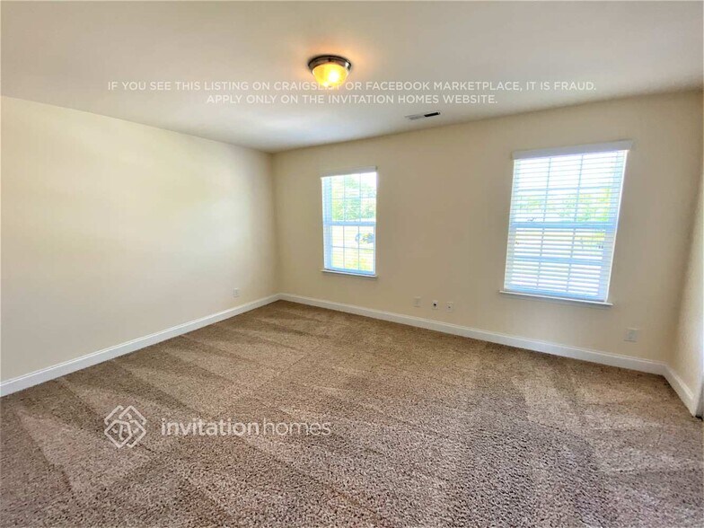 Building Photo - 4221 Cemkey Way