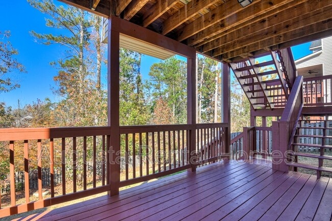 Building Photo - 848 Tyler Woods Dr