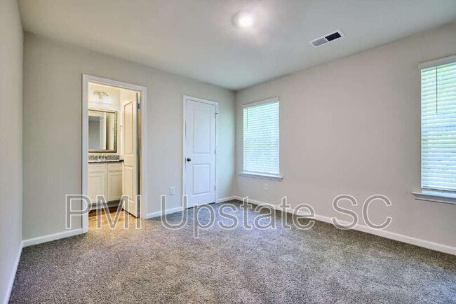 Building Photo - 103 Pendleton Place Way