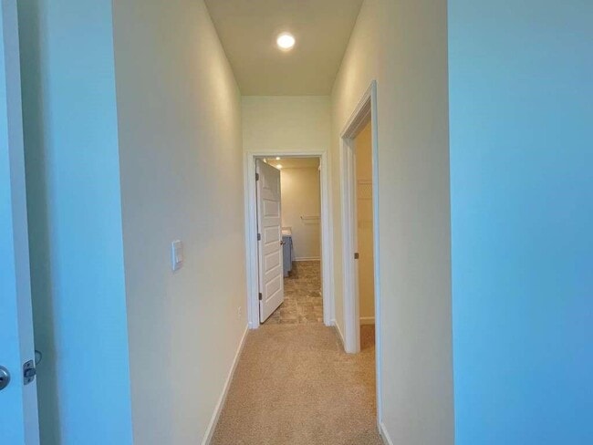 Building Photo - 350 Graham Campbell Ln