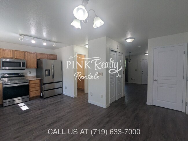 Building Photo - 62 Audubon Dr