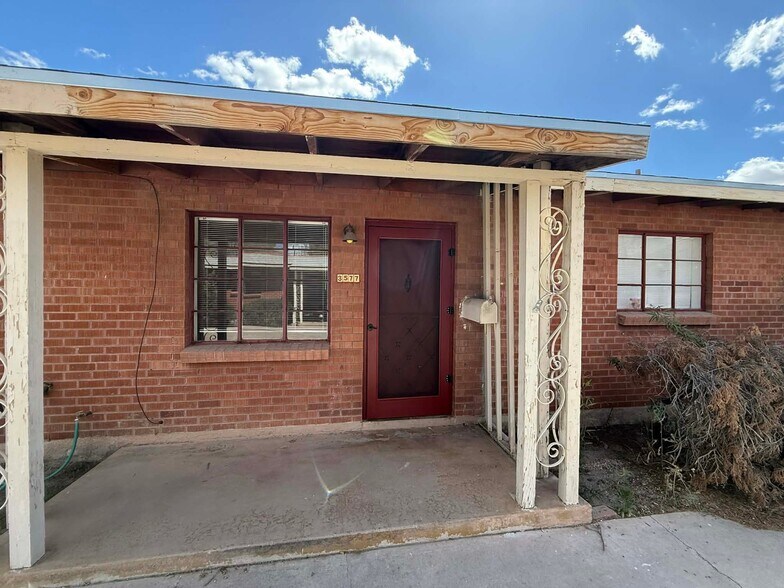 Building Photo - 3577 E 3rd St