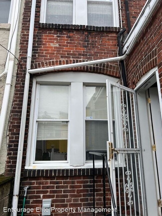 Building Photo - 2 br, 1 bath House - 1337 S Newkirk Street