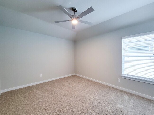 Building Photo - 23622 Iris Field Ct