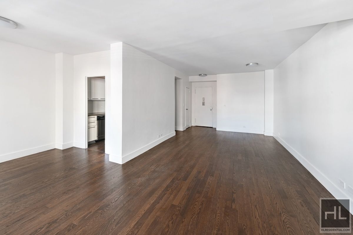 Building Photo - EAST 63 STREET