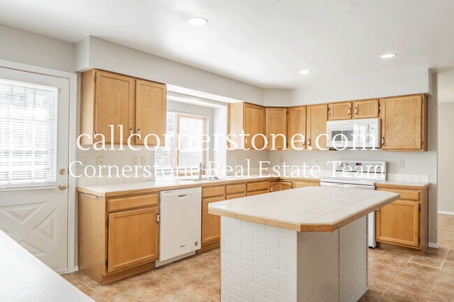 Building Photo - 5037 Plumstead Dr