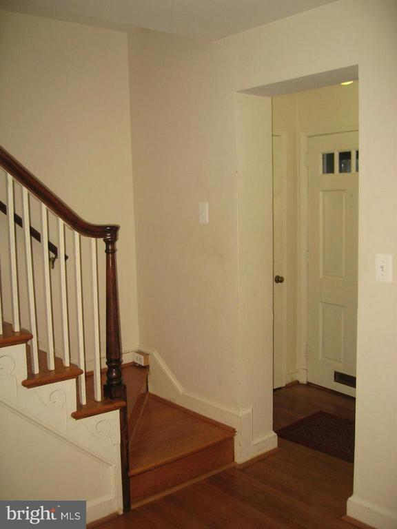 Building Photo - 5226 Elliott Rd