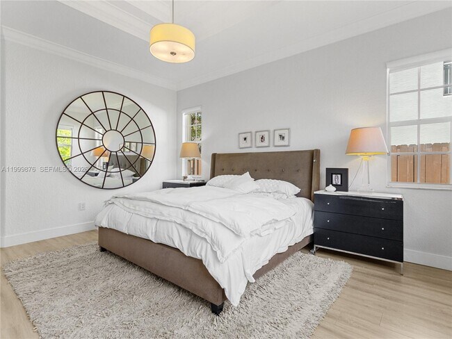 Building Photo - 11339 NW 71st St