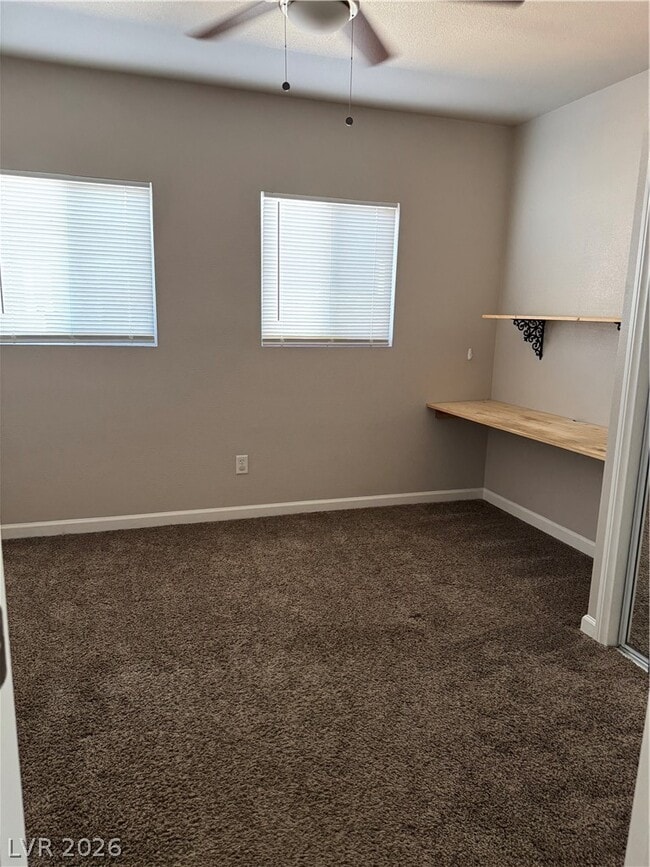 Building Photo - 470 Hunter Dr