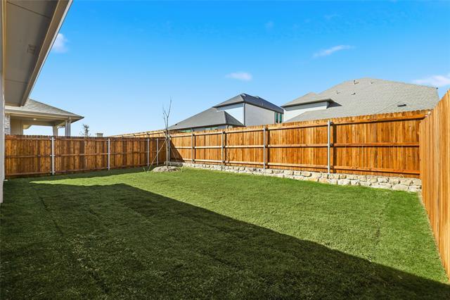 Building Photo - 610 Clover Crk Dr