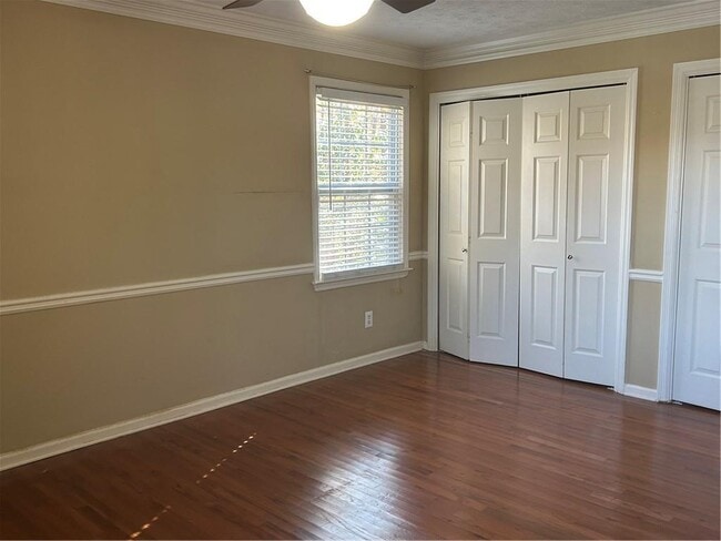 Building Photo - 2051 Bishop Creek Dr