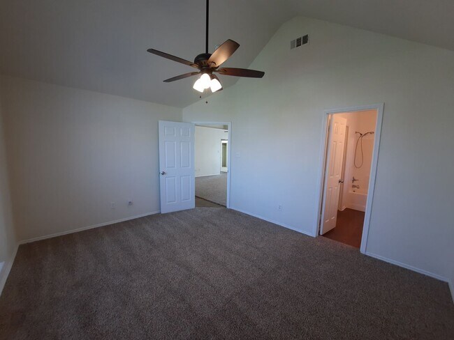 Building Photo - Available Now..   Absolutely Amazing property