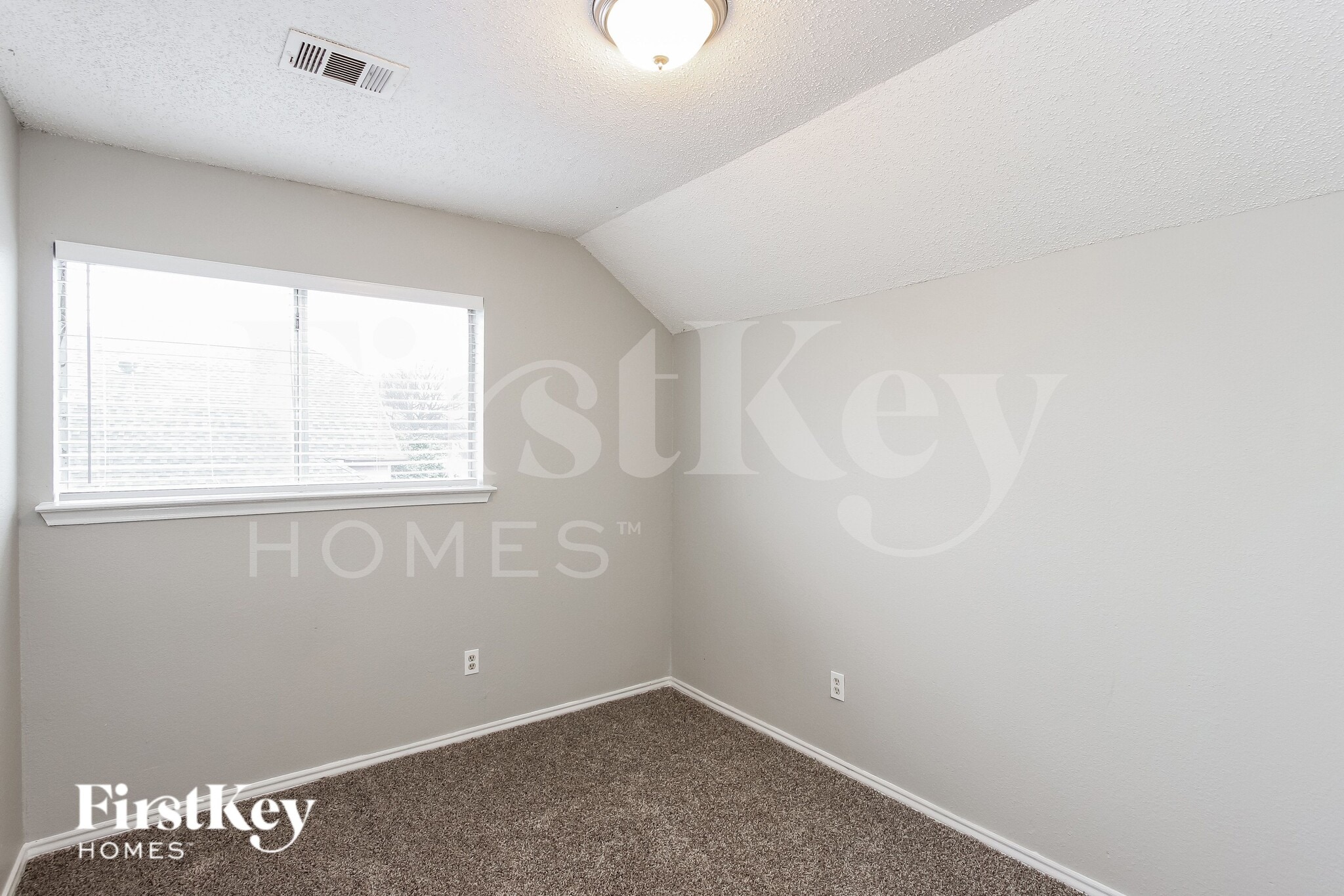 Building Photo - 10244 Budtime Ln