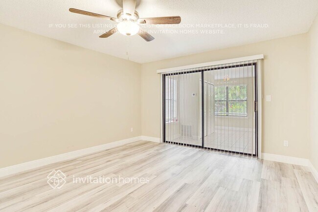 Building Photo - 1751 Moss Ct