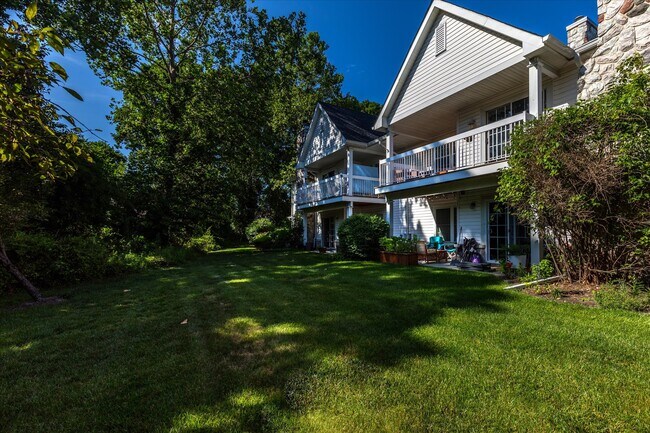 Building Photo - 16 Juneau Ct