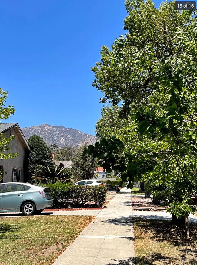 Building Photo - 1253 Irving Ave