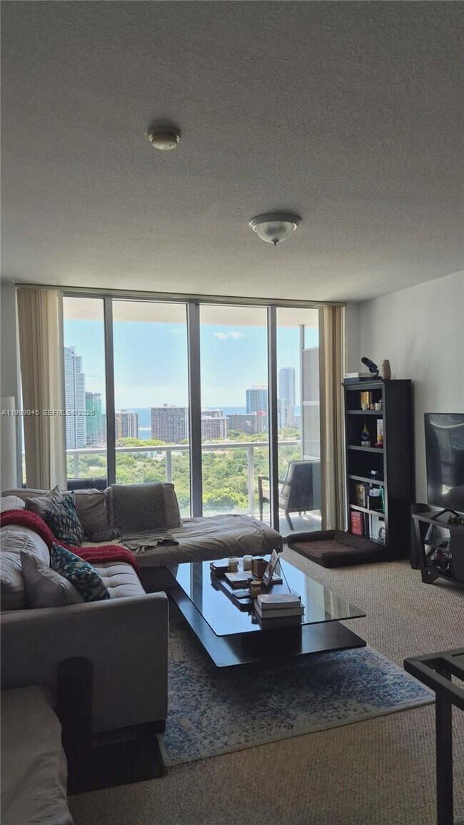 Building Photo - 79 SW 12th St