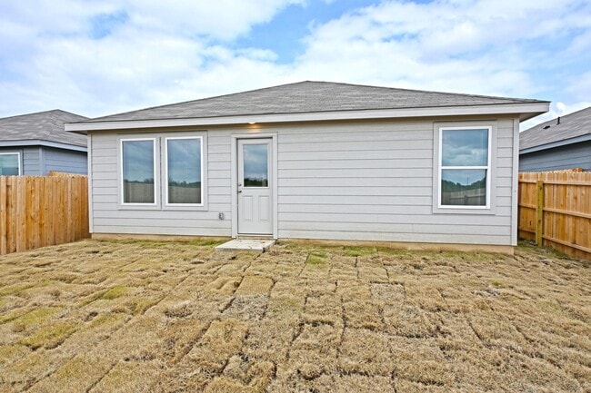 Building Photo - 463 River Run Wy