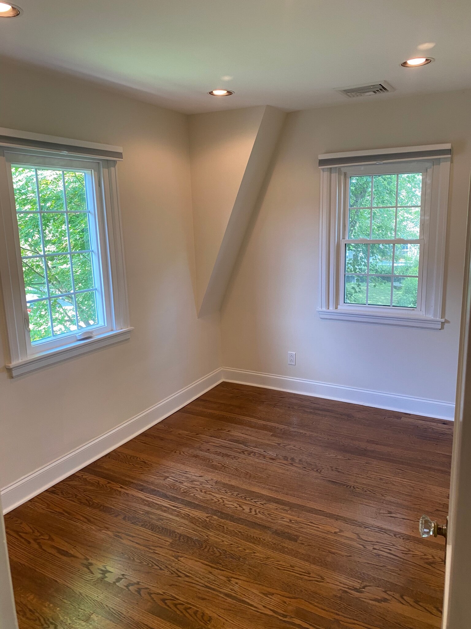 bedroom - 1404 Greywall Ln