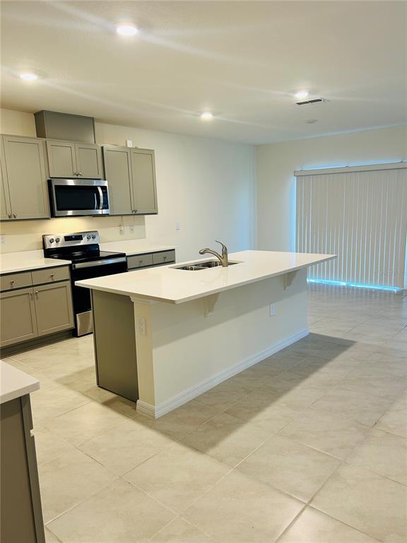 Building Photo - 1225 Lilac Ln