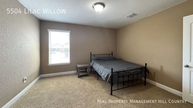 Building Photo - 5504 Lilac Willow Path