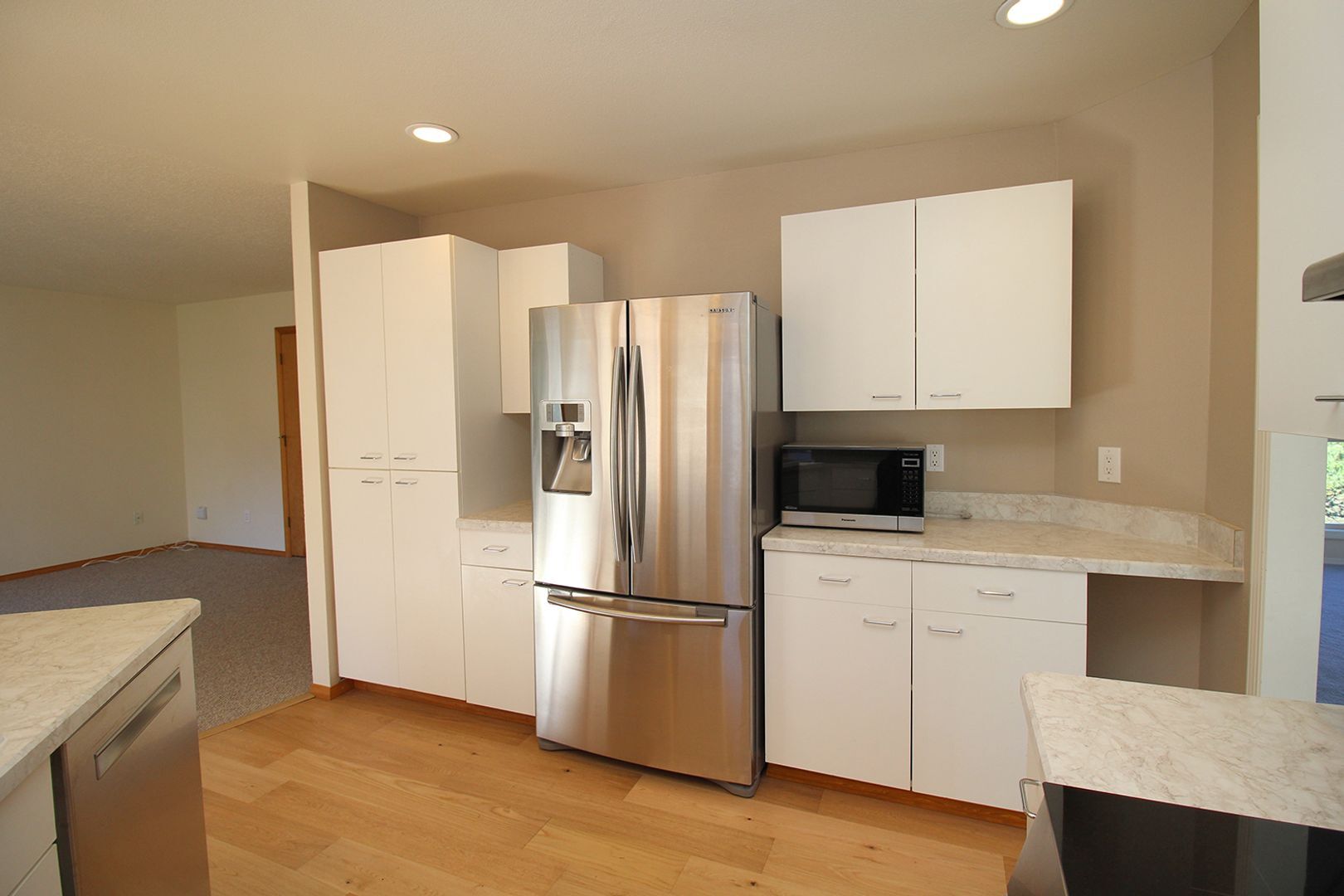 Building Photo - 9614 SW 54th Ave