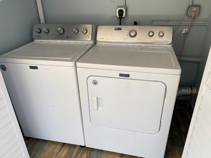 Building Photo - 4975 SW 129th Ct