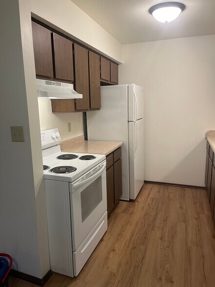 Photo is for illustrative purposes and may not reflect exact layout. - 1803 Stonebridge Rd