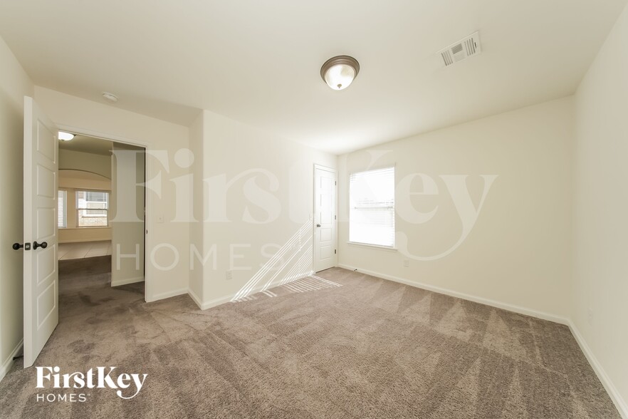 Building Photo - 4116 NW 155th St