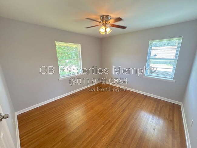 Building Photo - 4493 Westmont Rd