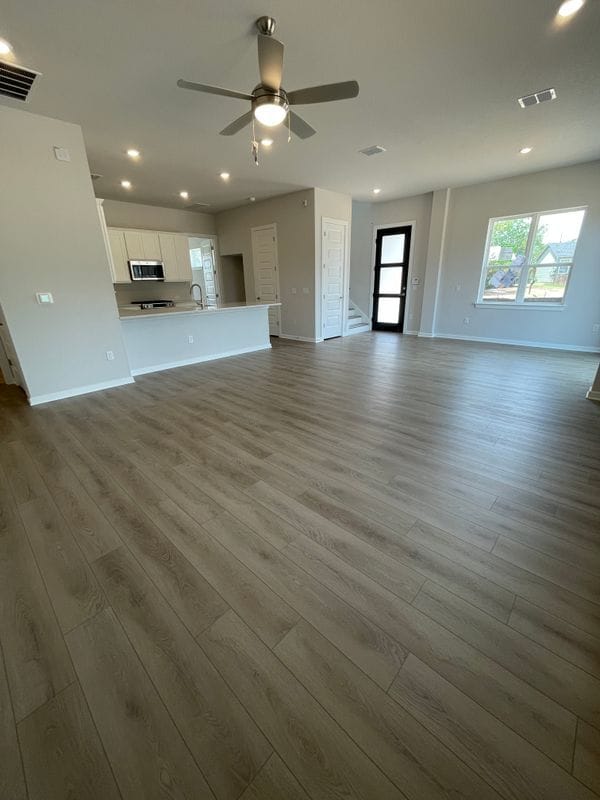 Building Photo - 4701 Wally Ave