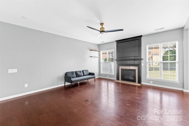 Building Photo - 15627 Canmore Street