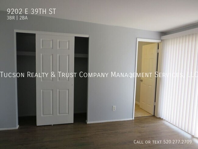 Building Photo - 9202 E 39th St