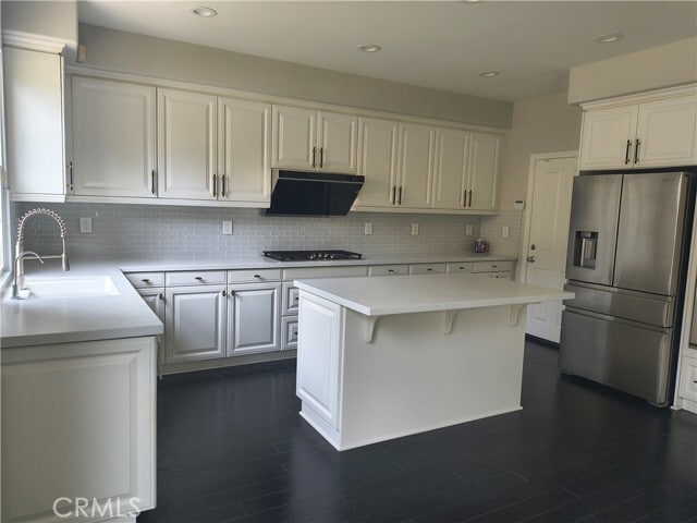 Building Photo - 59 Midnight Sky