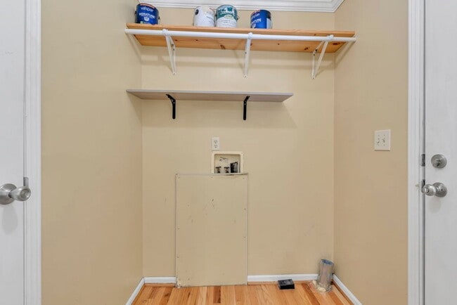 Building Photo - 3 Bed/2 Bath House in West Jefferson!