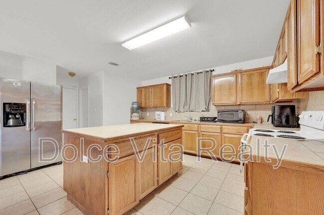 Building Photo - 2710 Baylor Ave