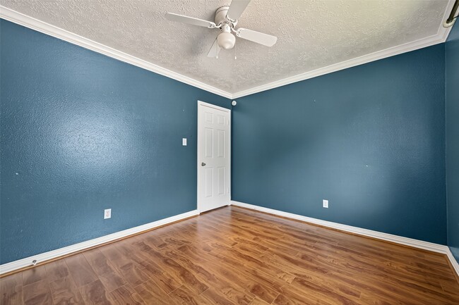 Building Photo - 12226 Paddock Way