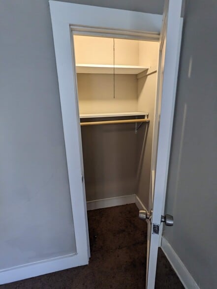 Building Photo - 1022 W Morgan St