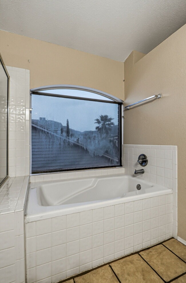 Building Photo - For Rent – 3 Bedroom, 2.5 Bath Home with Mountain Views & Refrigerated Air
