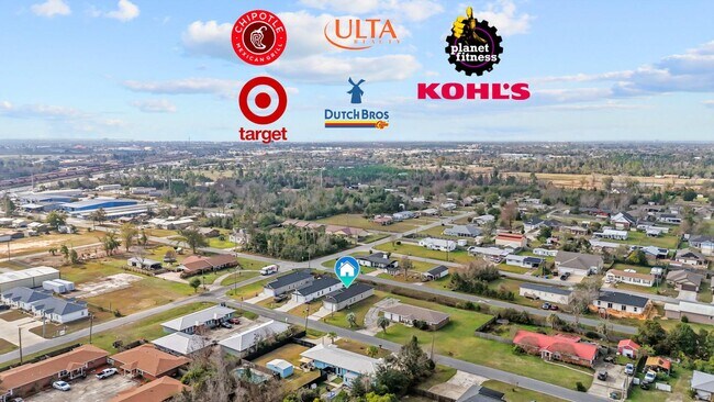 Building Photo - 2811 N Panama Ave