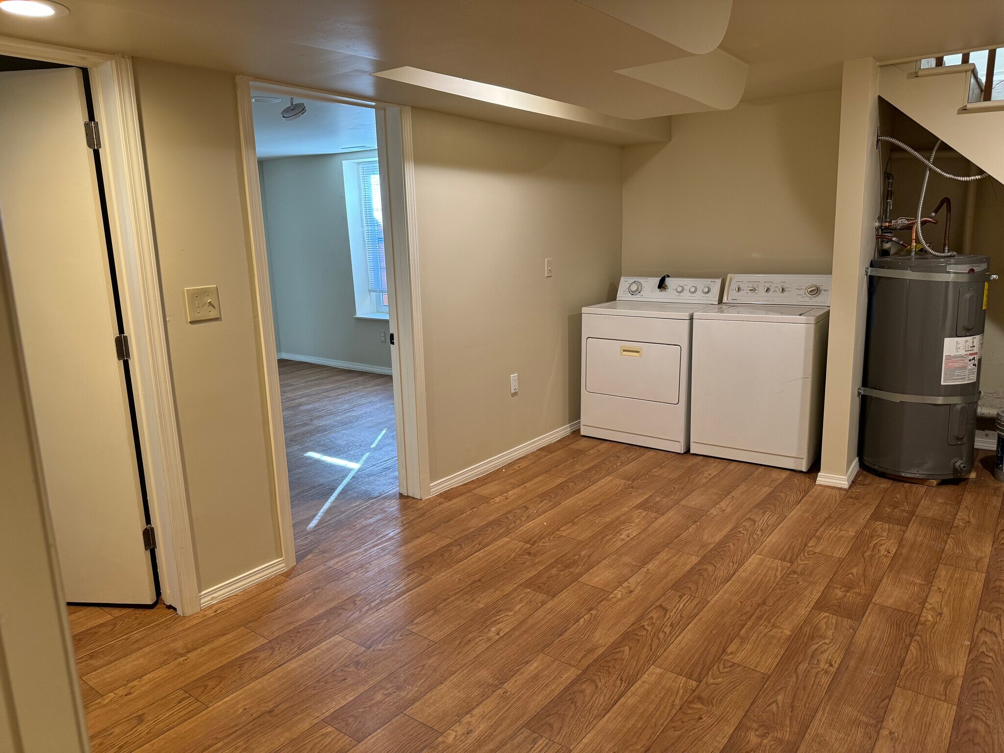 Building Photo - 7405 NE Prescott St