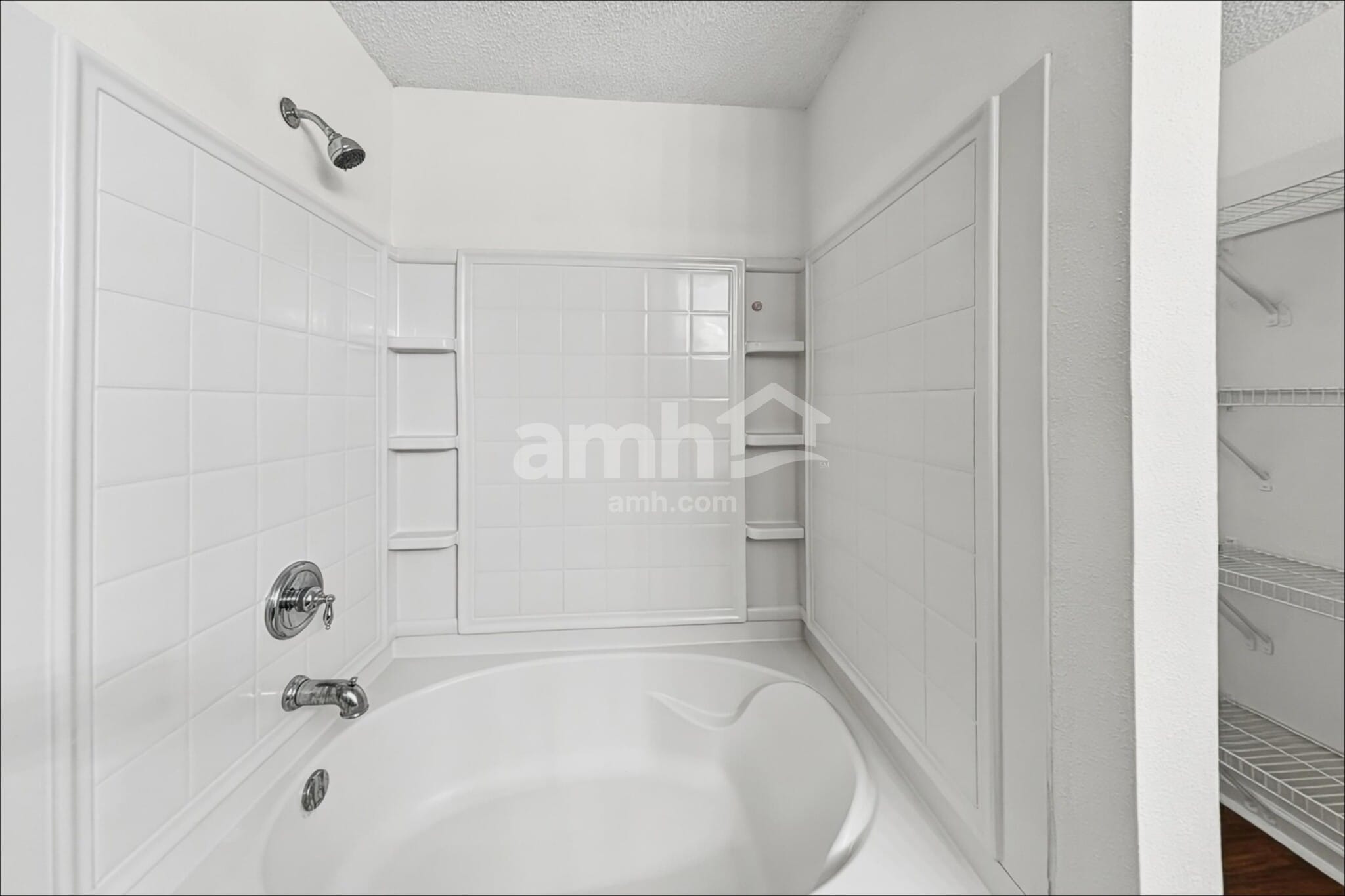 Building Photo - 5631 Hammermill Dr