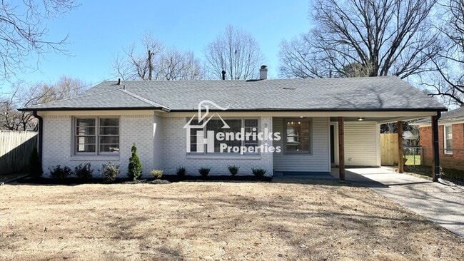 Building Photo - 1500 Ivy Rd