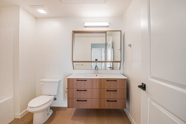 Building Photo - Welcome to the Gramercy