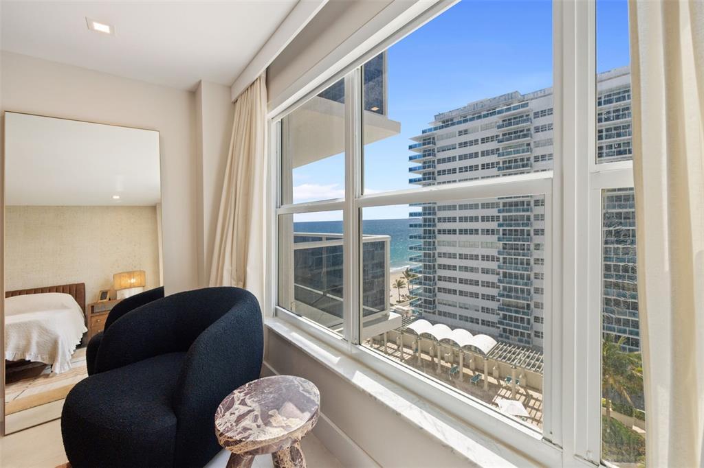 Building Photo - 3500 Galt Ocean Dr