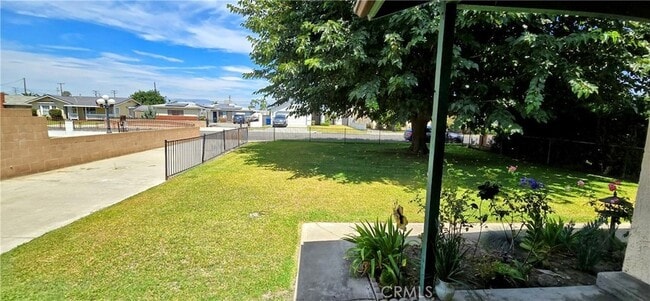 Building Photo - 8730 6th St