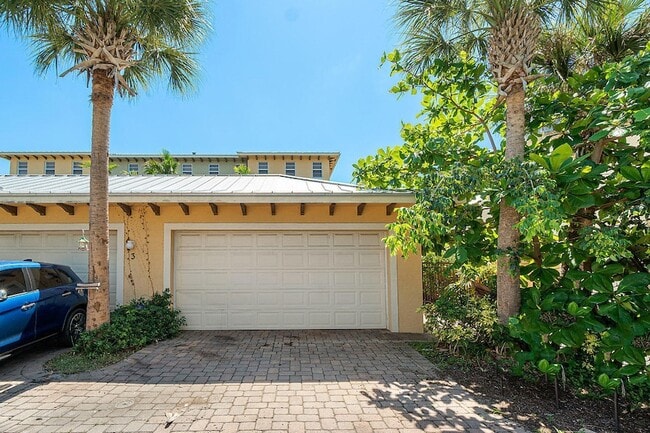 Building Photo - 811 S Federal Hwy